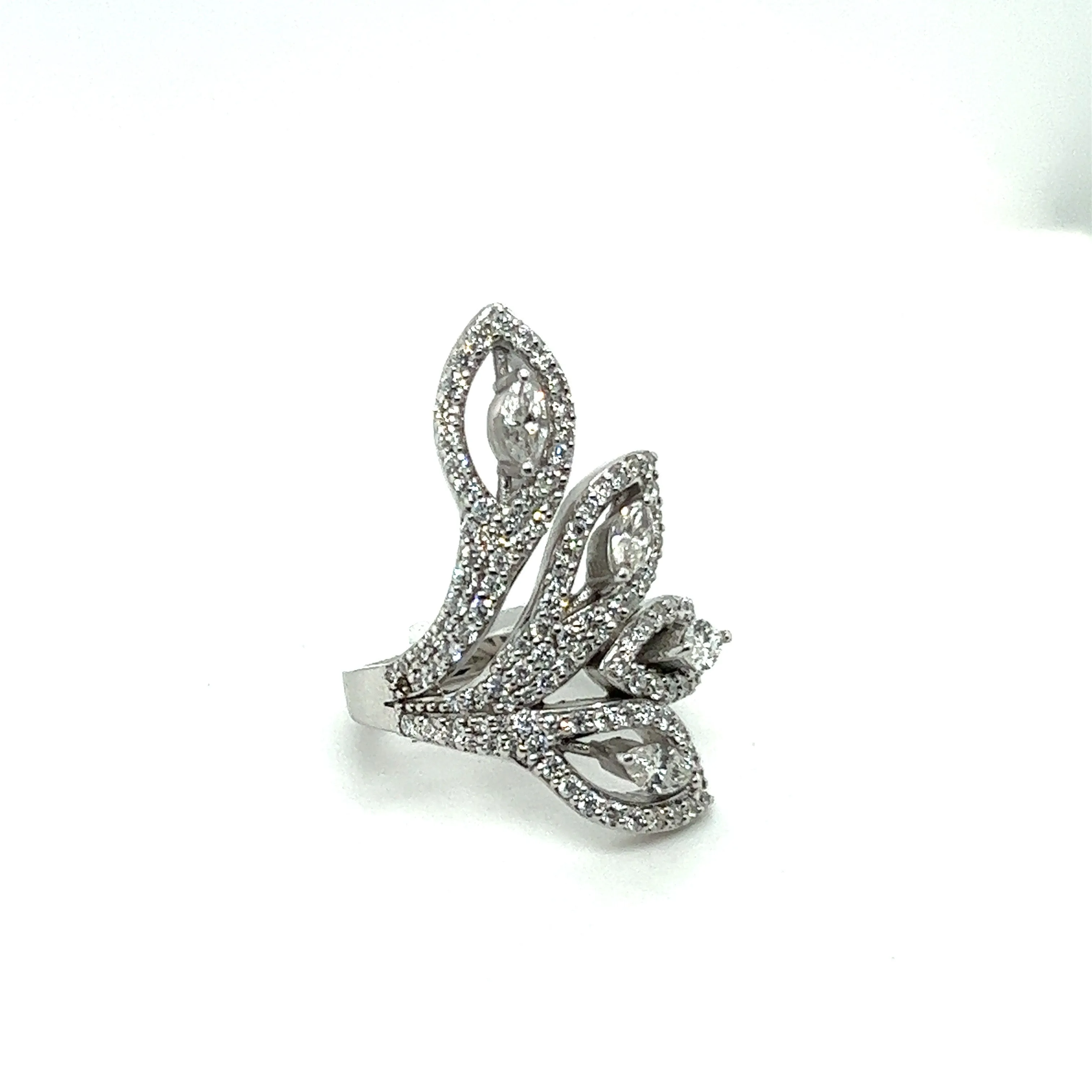 14K Diamond White Gold Marquis And Round Cut Diamond