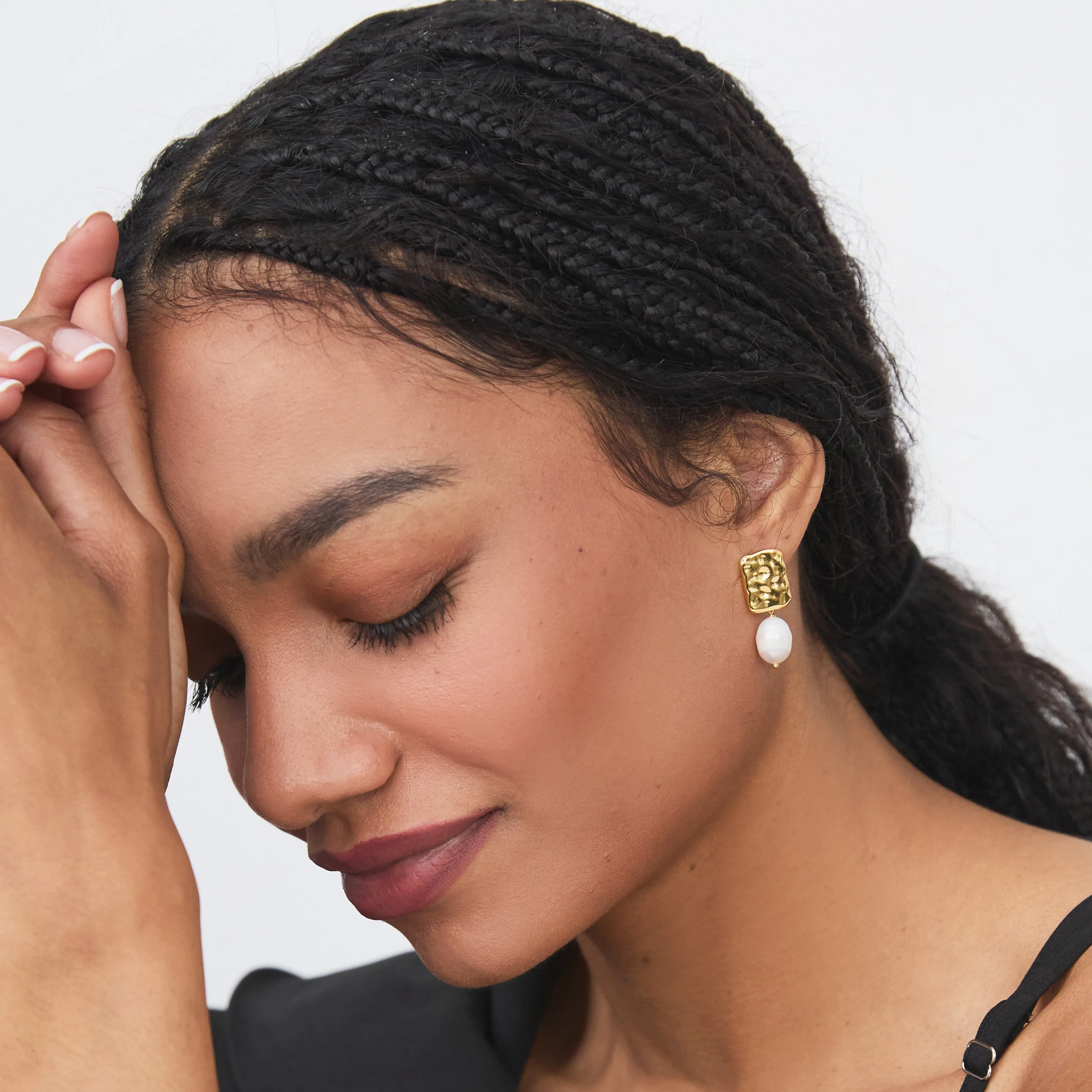 BEATRICE EARRINGS GOLD