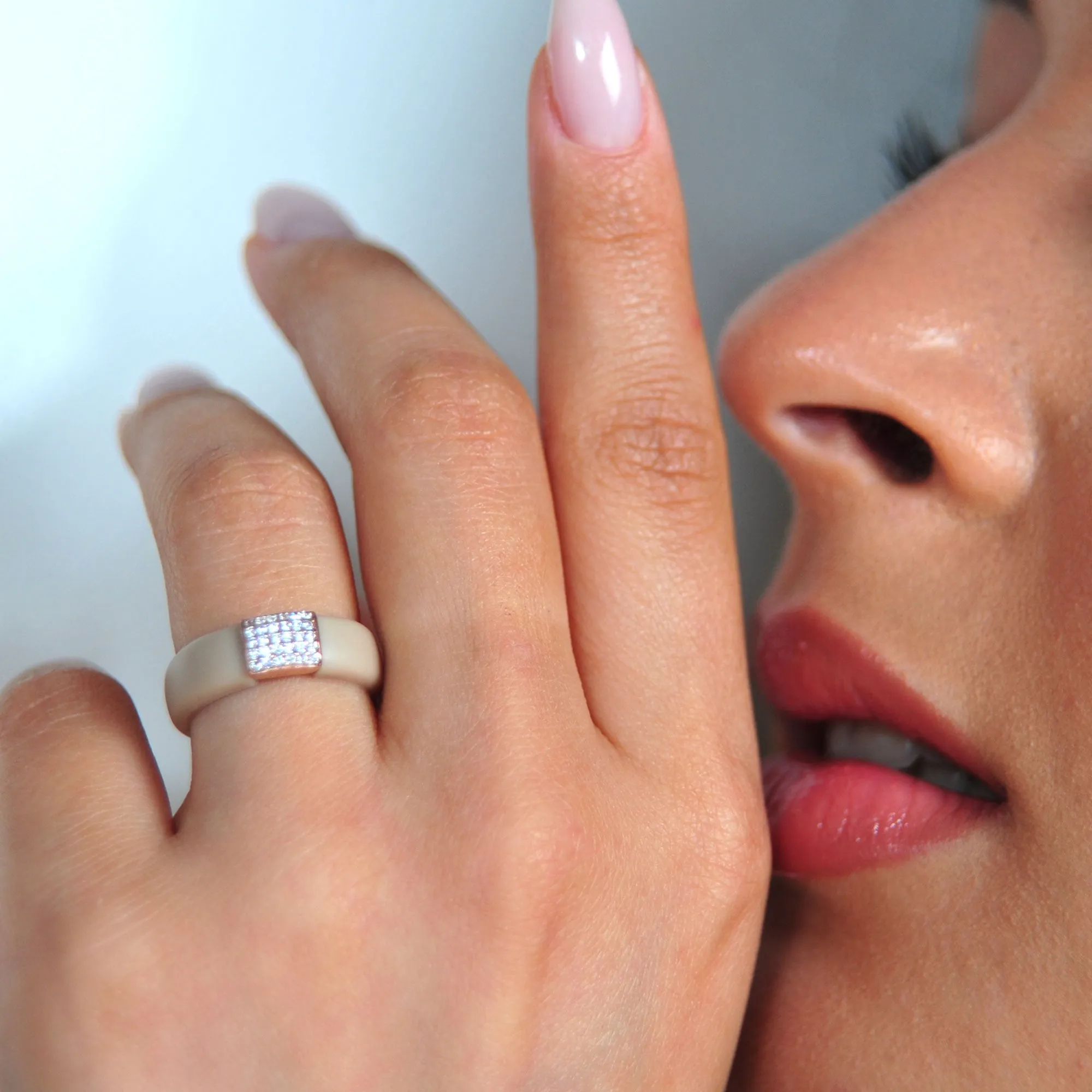New! Silicone Ring with Metal and Stones